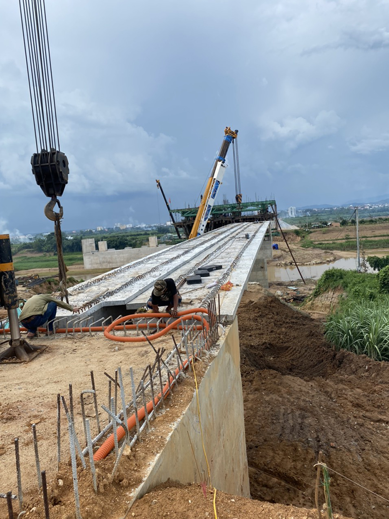 dịch vụ thuê xe cẩu giá rẻ